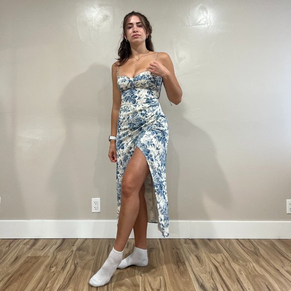 Reformation Kourtney Dress | Pompadour 🎉SALE🎀 NEW - Picture 2 of 16